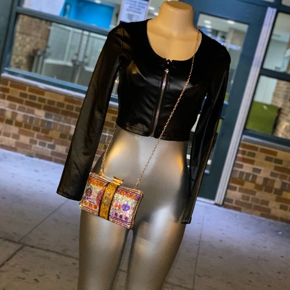 Cute Zip-Up Jacket - Picture 2 of 7